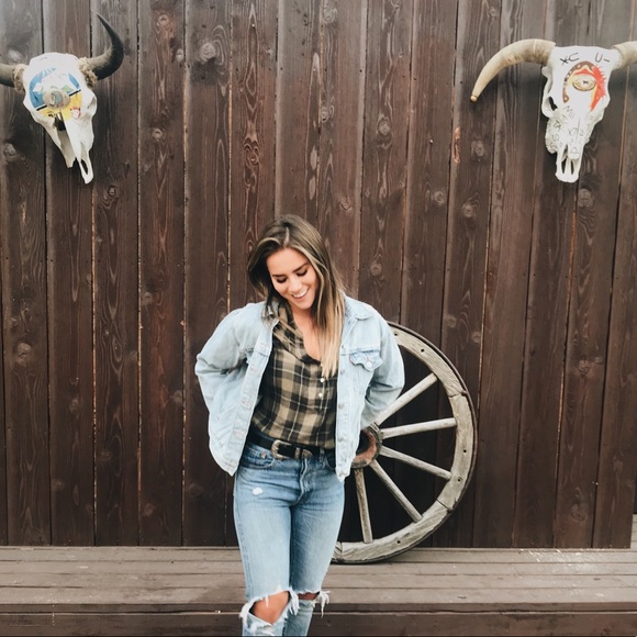 Meet your Posher, Maile - Picture 4 of 4